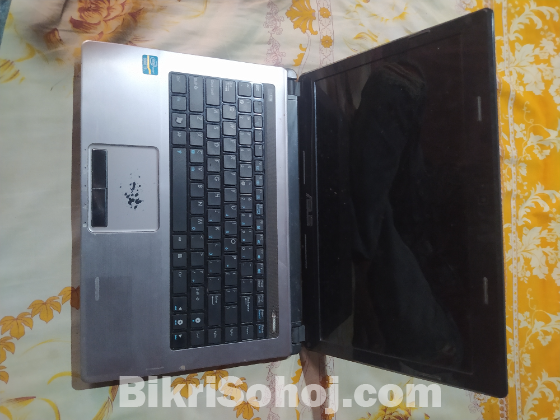 ASUS +Lenovo